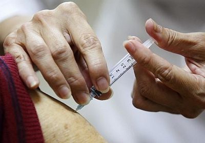 vaccinul-anti-covid-a-ajuns-in-caminele-de-batrani!-serul,-administrat-deja-primilor-beneficiari